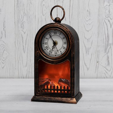 Фотография товара 'Neon-night Светодиодный камин «Старинные часы» с эффектом живого огня 14,7x11,7x25 см, 511-021'