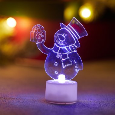 Фотография товара 'Neon-night Фигура светодиодная на подставке Снеговик с подарком 2D, RGB 501-054'
